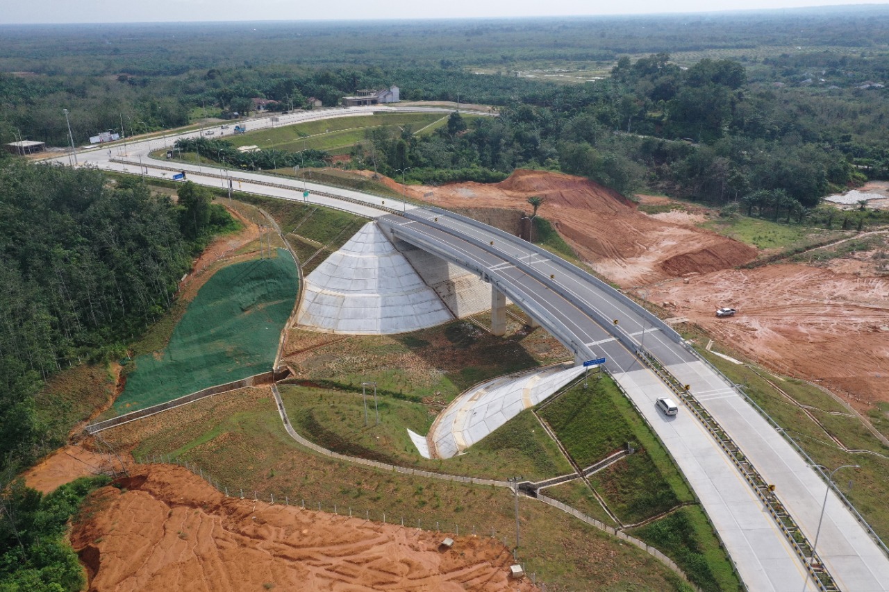 Hutama Karya Targetkan 5 Ruas Jalan Tol Trans Sumatera Rampung pada 2023