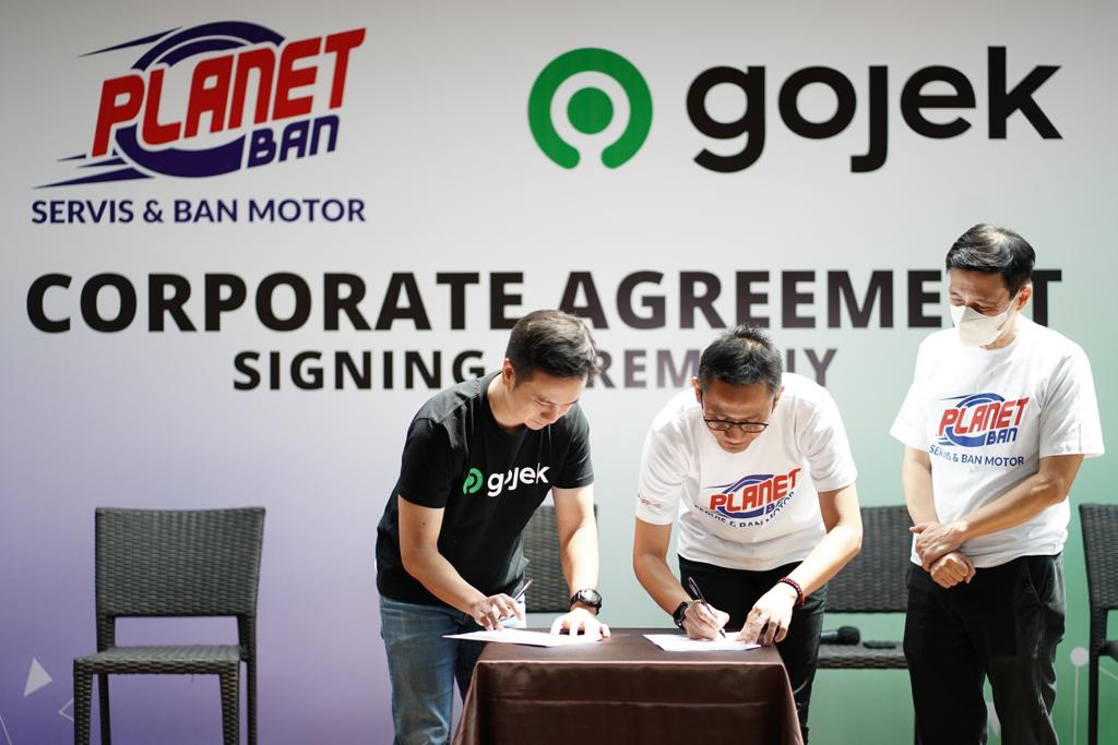 Tingkatkan Taraf Hidup Mitra Driver,  Planet Ban dan Gojek Perkuat Kerja Sama Strategis!