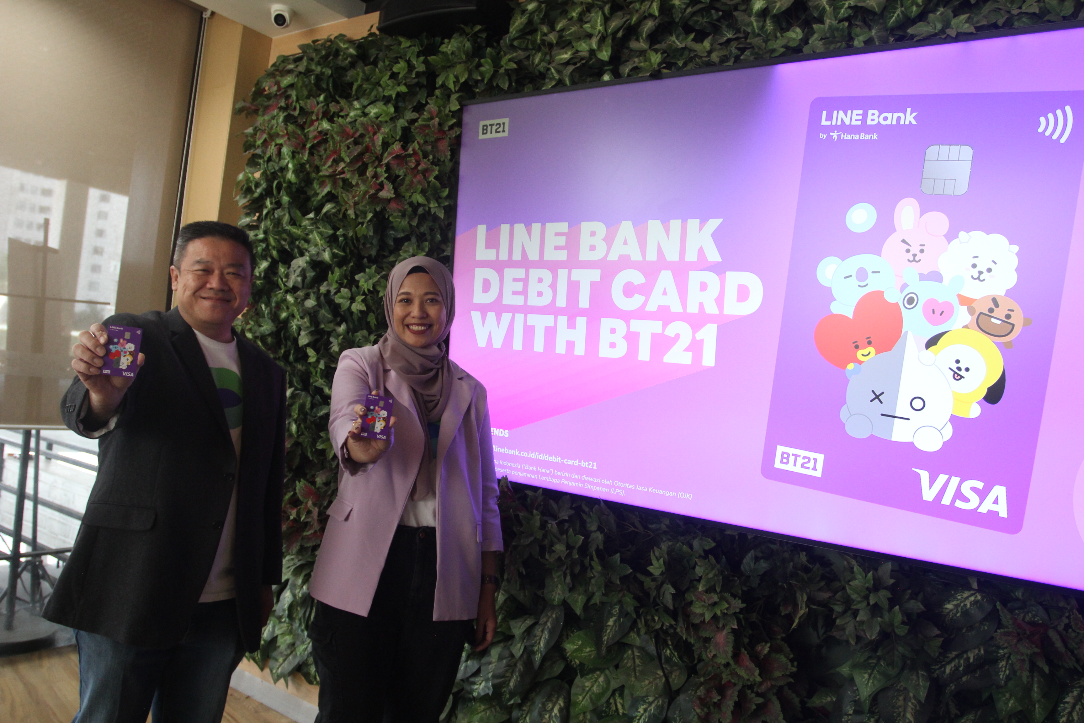 Bidik Gen-Z, LINE Bank by Hana Bank Luncurkan Kartu Debit dengan BT21