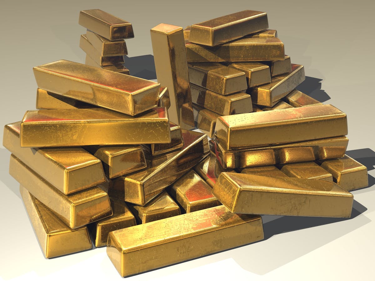 Harga Emas Dunia Kembali Berkilau, Perak dan Platinum Ikut Mengekor