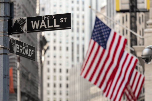 S&P 500 Cetak Rekor, Futures Saham AS Stagnan Pantau Krisis Iran