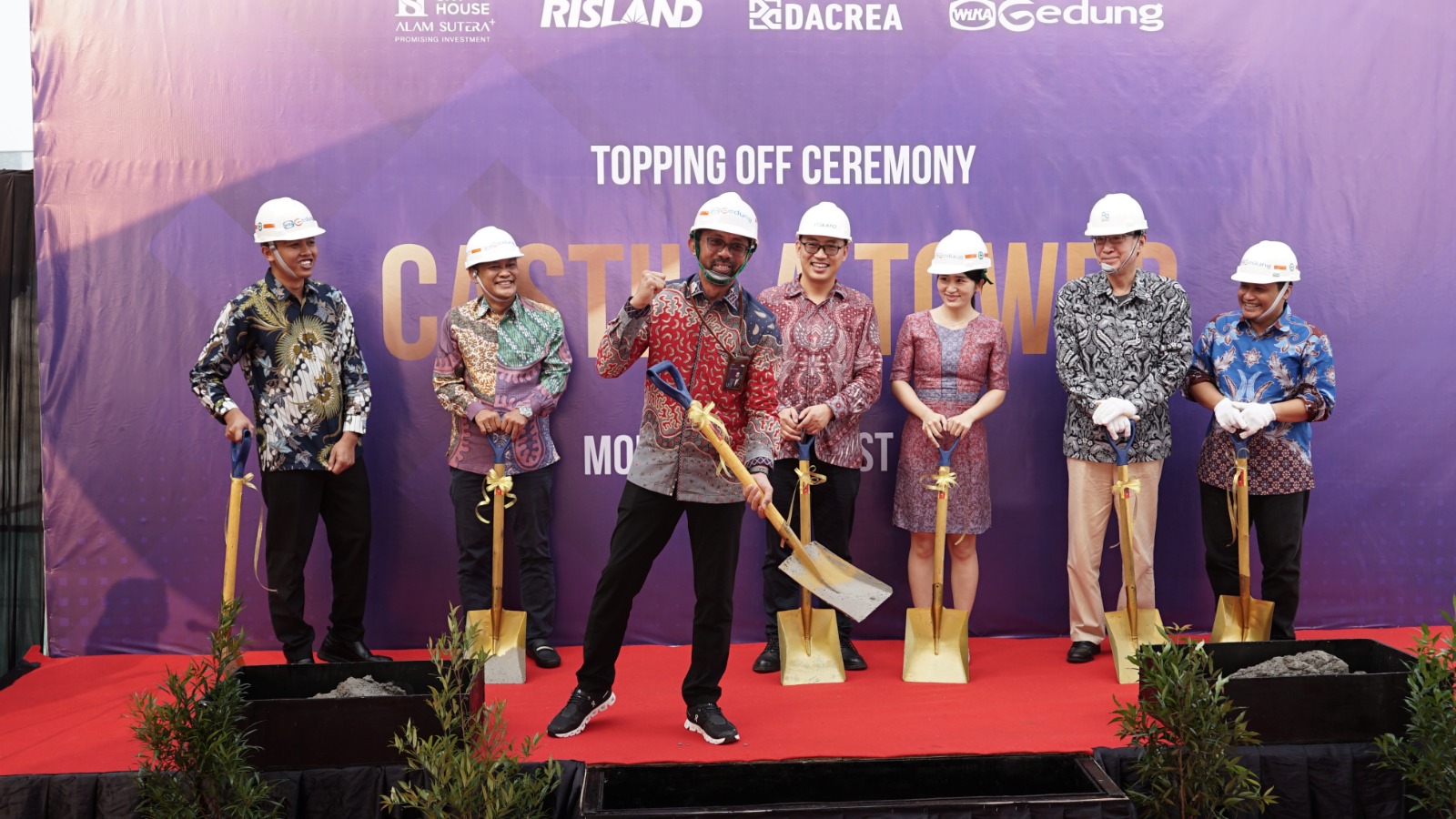 WEGE Selesaikan Topping Off Proyek Sky House Castilla Senilai Rp273 Miliar