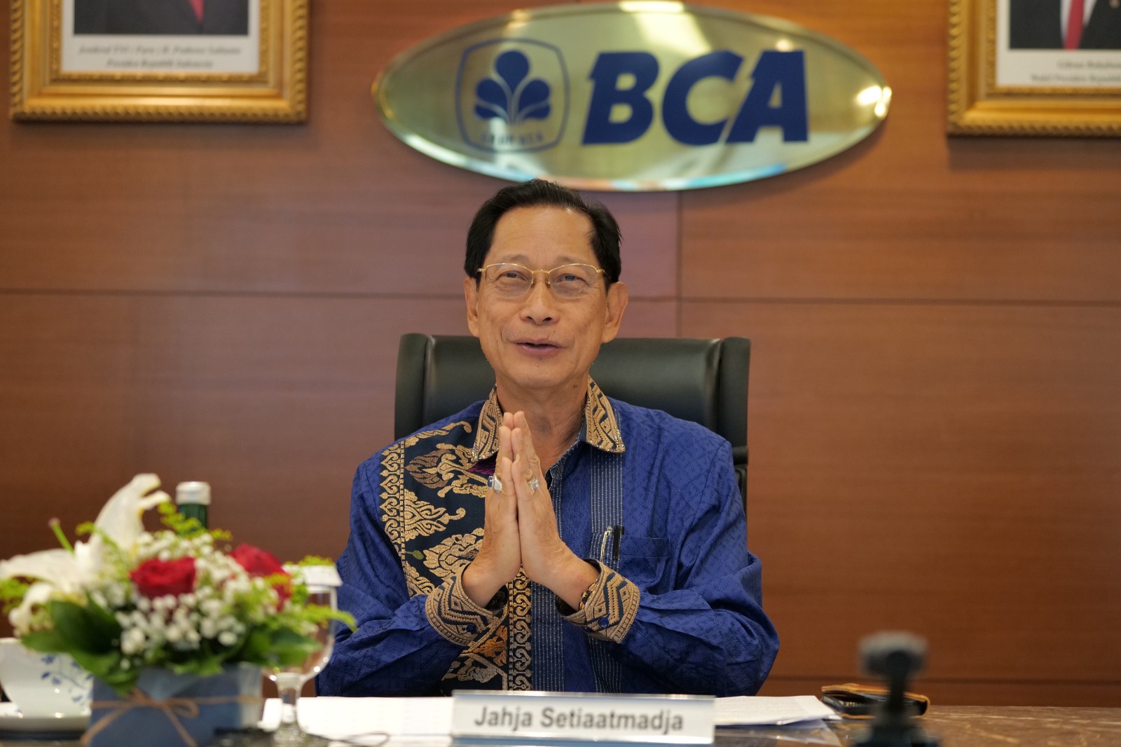 Buat Investasi, Presiden Direktur Serok 337 Ribu Saham BBCA