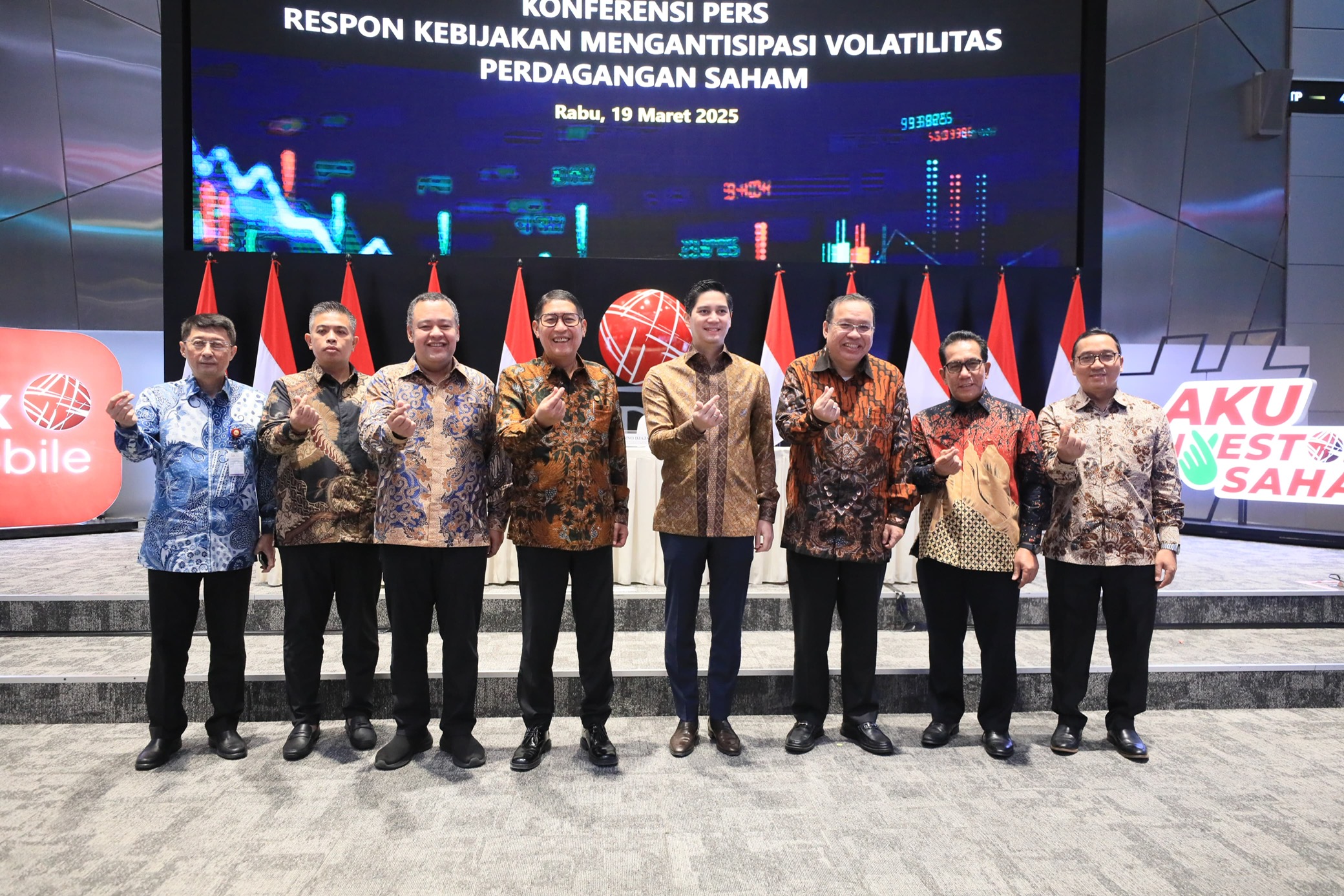 OJK Beri Lampu Hijau Buyback Saham Tanpa RUPS, Emiten LQ45 dan Bank Himbara Ikut?