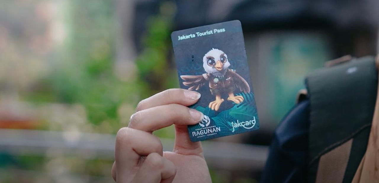 Libur Lebaran, Masuk Ragunan Cukup Tap JakCard Aja!