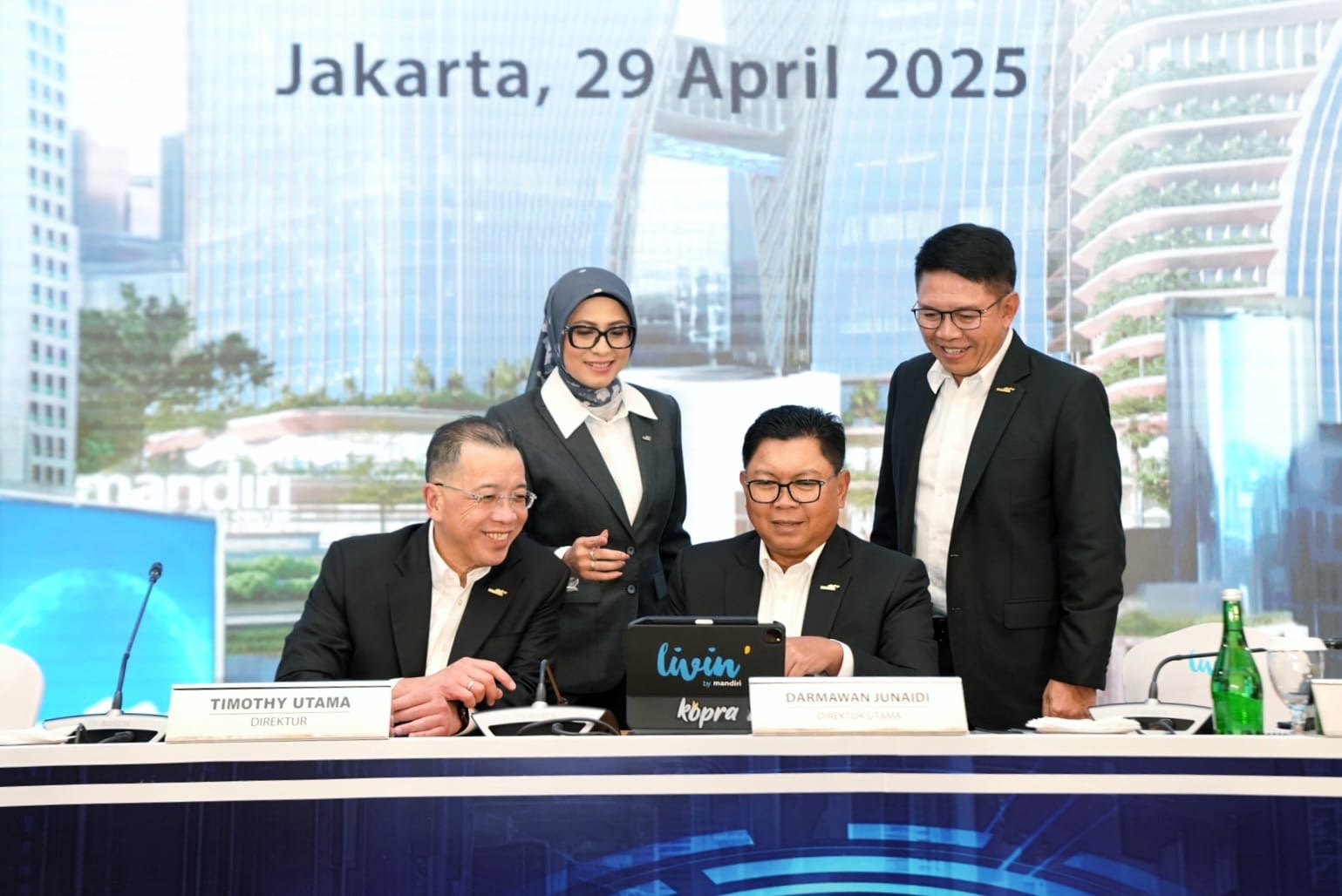 Laba Bersih Bank Mandiri Tembus Rp13,2 Triliun di Kuartal I 2025!