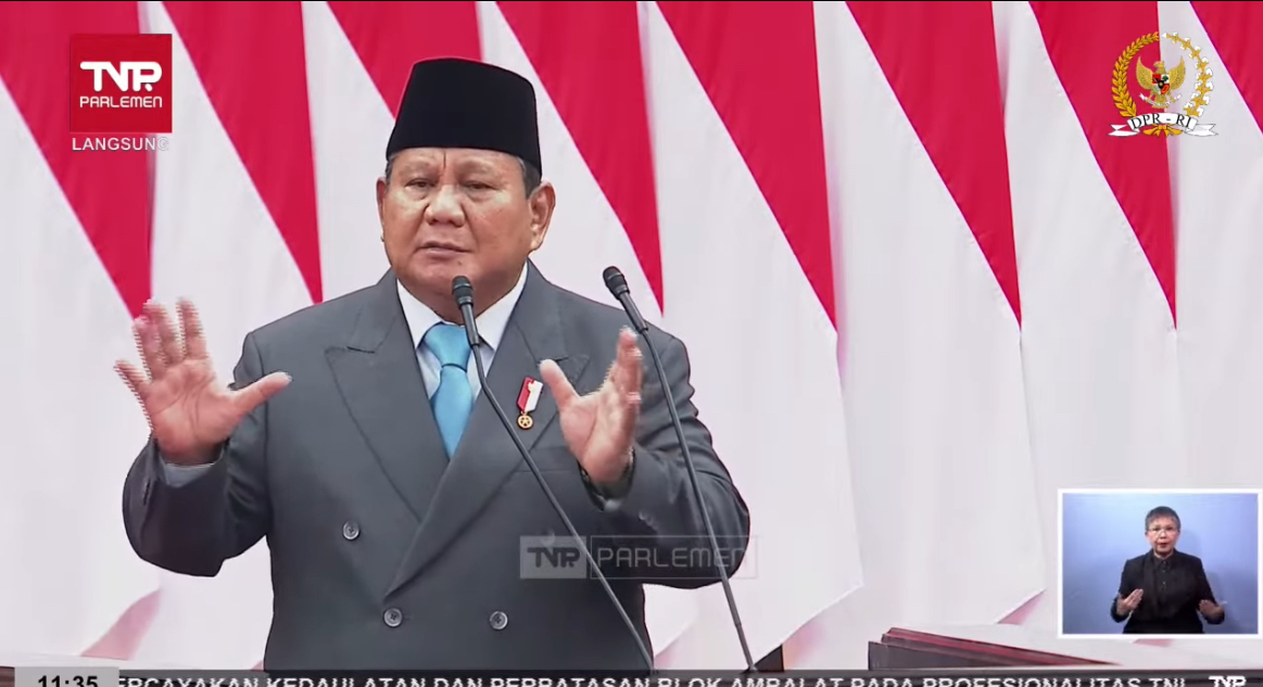 Prabowo Targetkan Kemiskinan Ekstrem 0%, Bangun Sekolah Rakyat dan Renovasi Rumah Warga