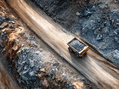 Penjualan Turun 30,45%, Amman Mineral (AMMN) Cetak Laba US$248,98 Juta pada 2025