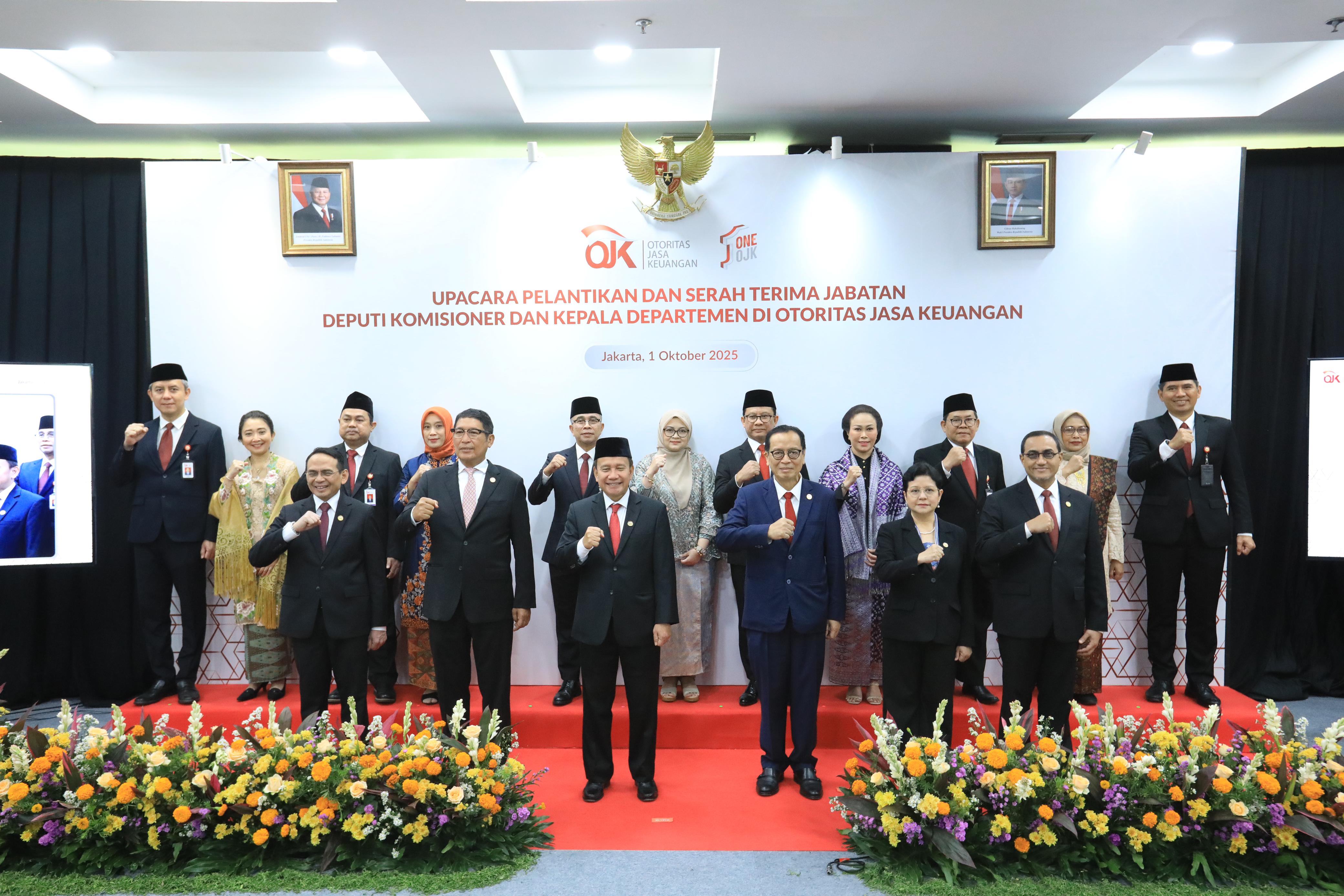 Darmansyah hingga Darwisman, Inilah Daftar Pejabat Baru OJK yang Dilantik Mirza Adityaswara