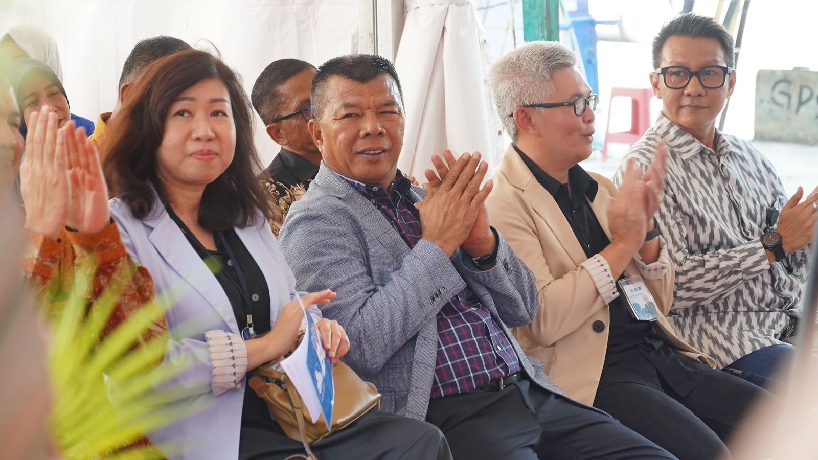 Andi Utta Resmikan BCA KCP Bulukumba 2025: “Dulu Saldo Saya Tak Pernah di Bawah Rp500 Juta, Sekarang Sering Ditegur!