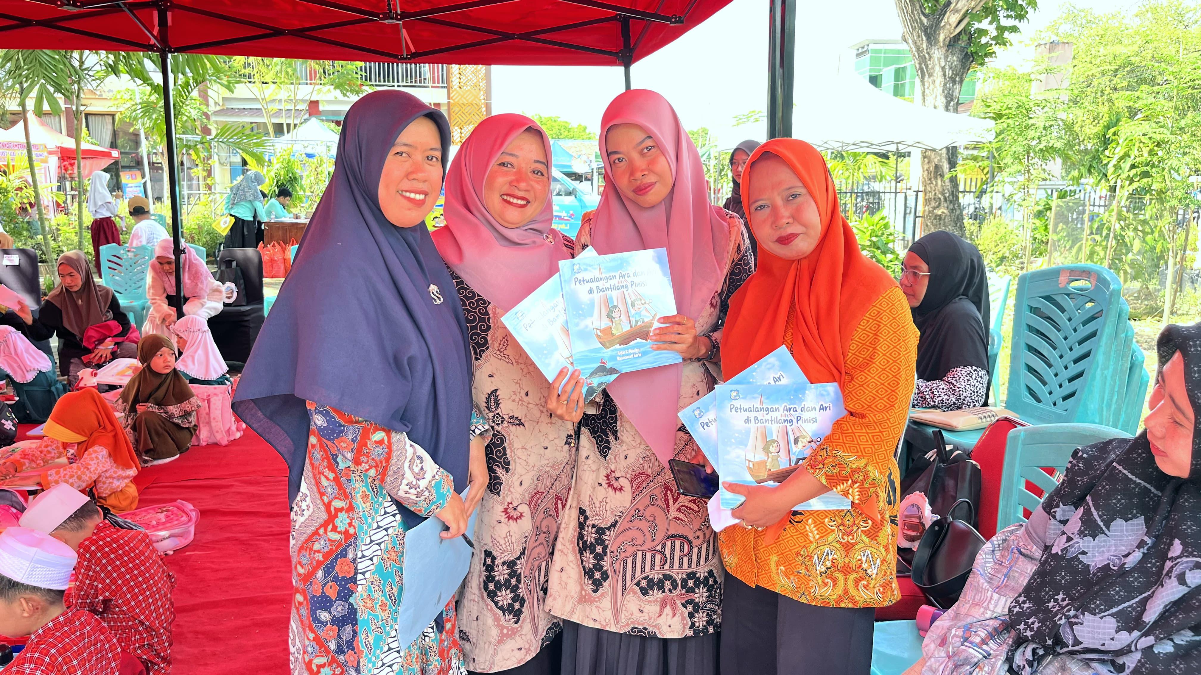 Diskominfo Bulukumba Luncurkan Buku Cerita Anak “Petualangan Ara dan Ari di Bantilang Pinisi” di Festival Literasi 2025