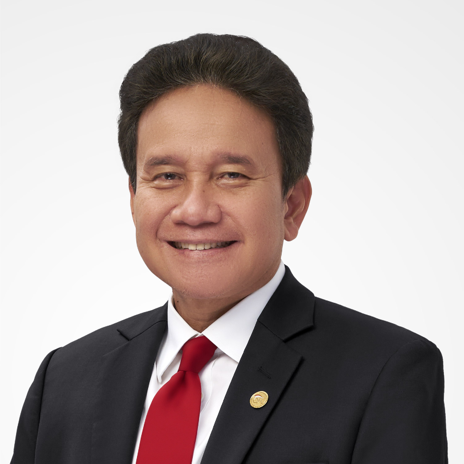 Wakil Ketua Dewan Komisioner OJK Mirza Adityaswara Mundur dari Jabatan