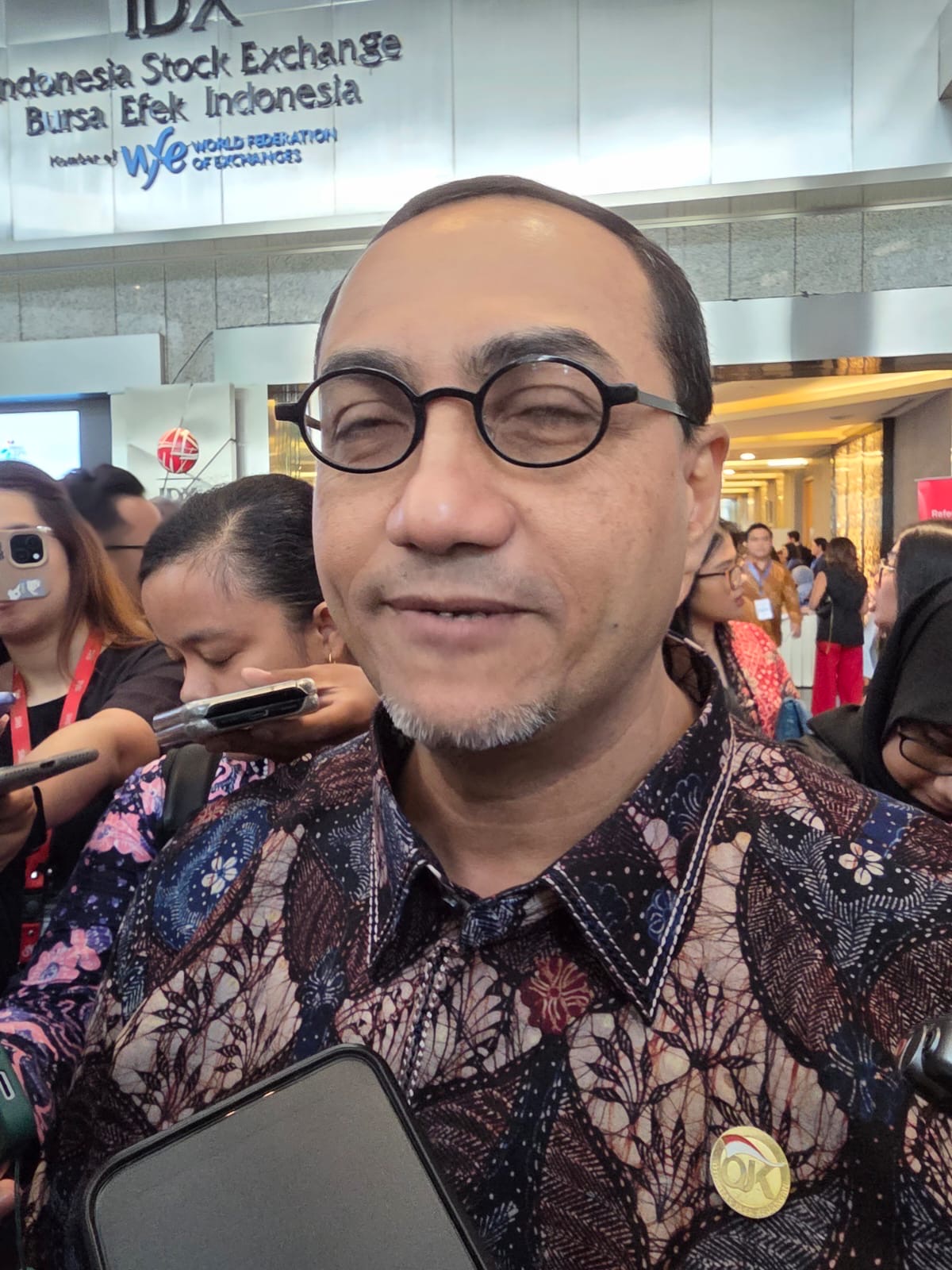 OJK Targetkan ETF Emas Meluncur Mei 2026, 3 Manajer Investasi Sudah Antre