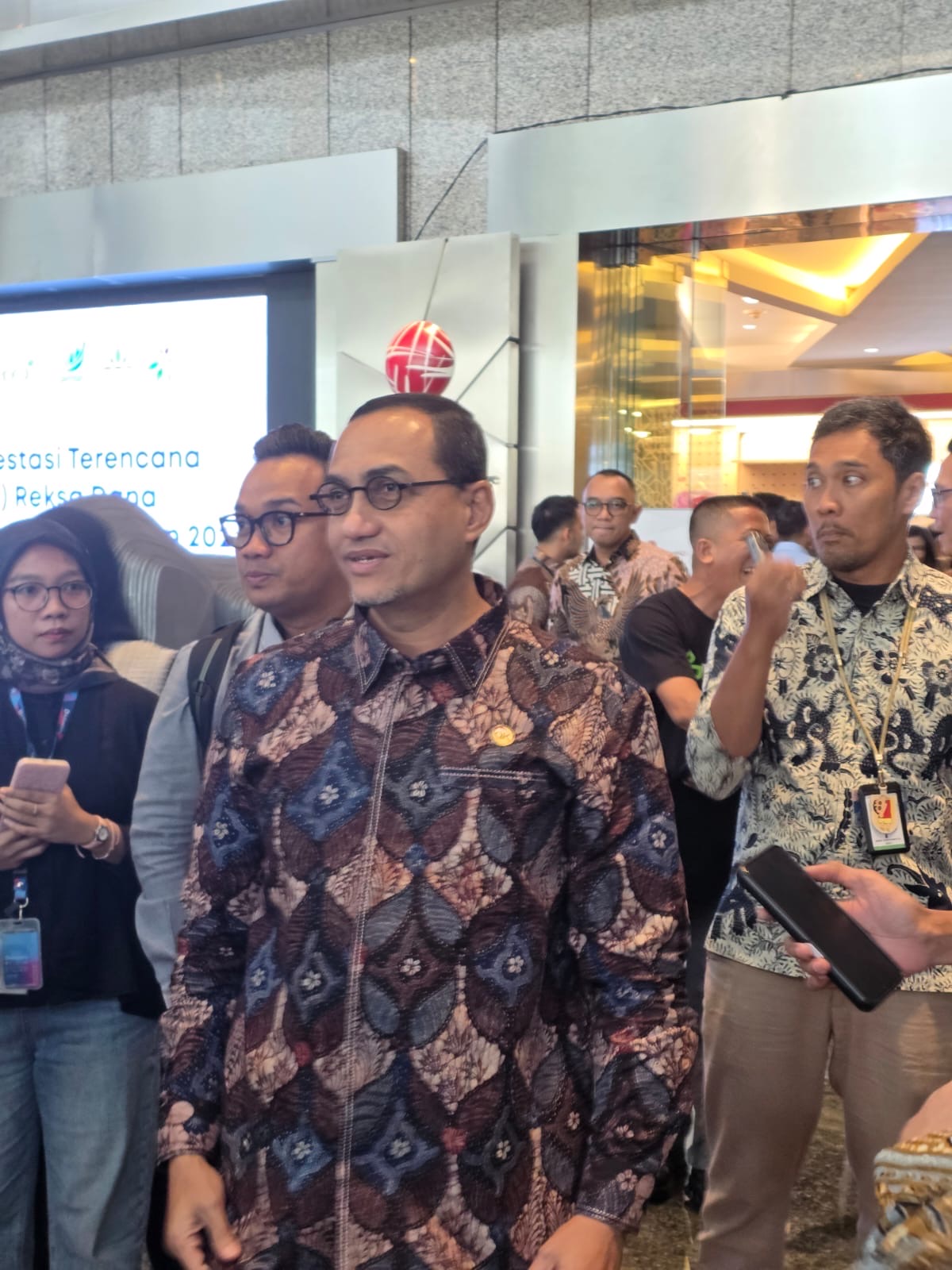 OJK Targetkan Pasar Modal RI Bertahan di Kategori Emerging Market MSCI