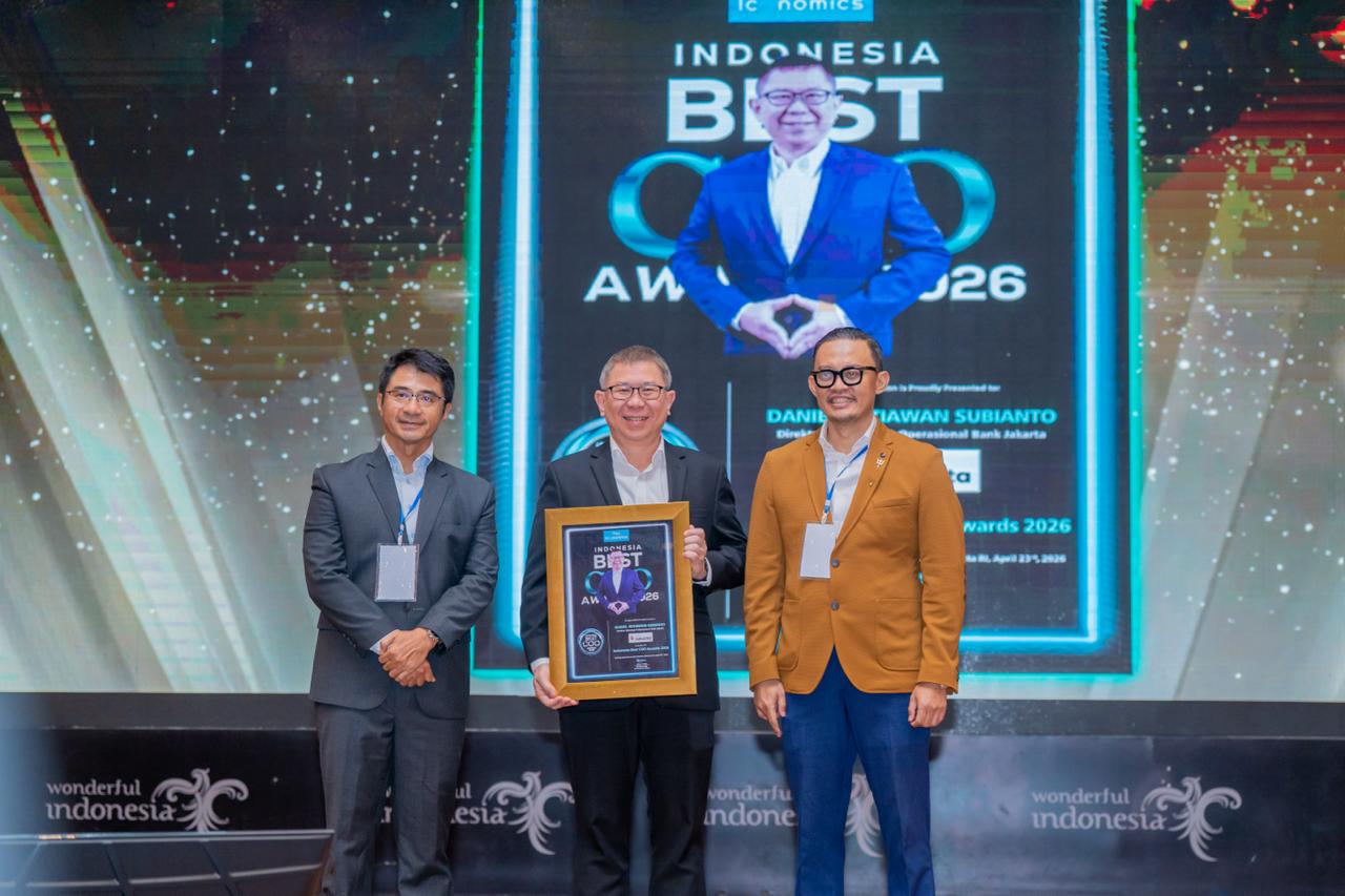 Transformasi Sukses, CEO dan COO Bank Jakarta Sabet Penghargaan Terbaik 2026