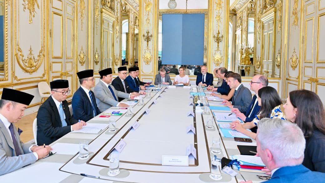 Dari Pertahanan hingga Ekonomi IEU-CEPA, Ini Hasil Pertemuan Prabowo-Macron di Istana Élysée