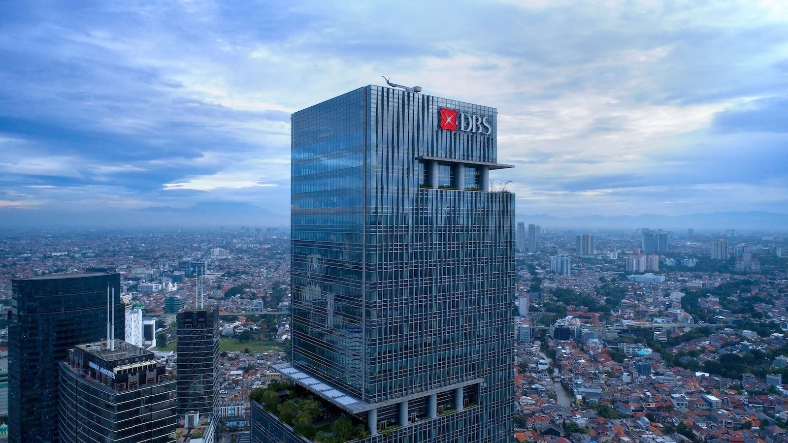 Ekspor CPO hingga Batu Bara Kini Lewat BUMN, DBS Bank Soroti Dampaknya ke Dunia Usaha