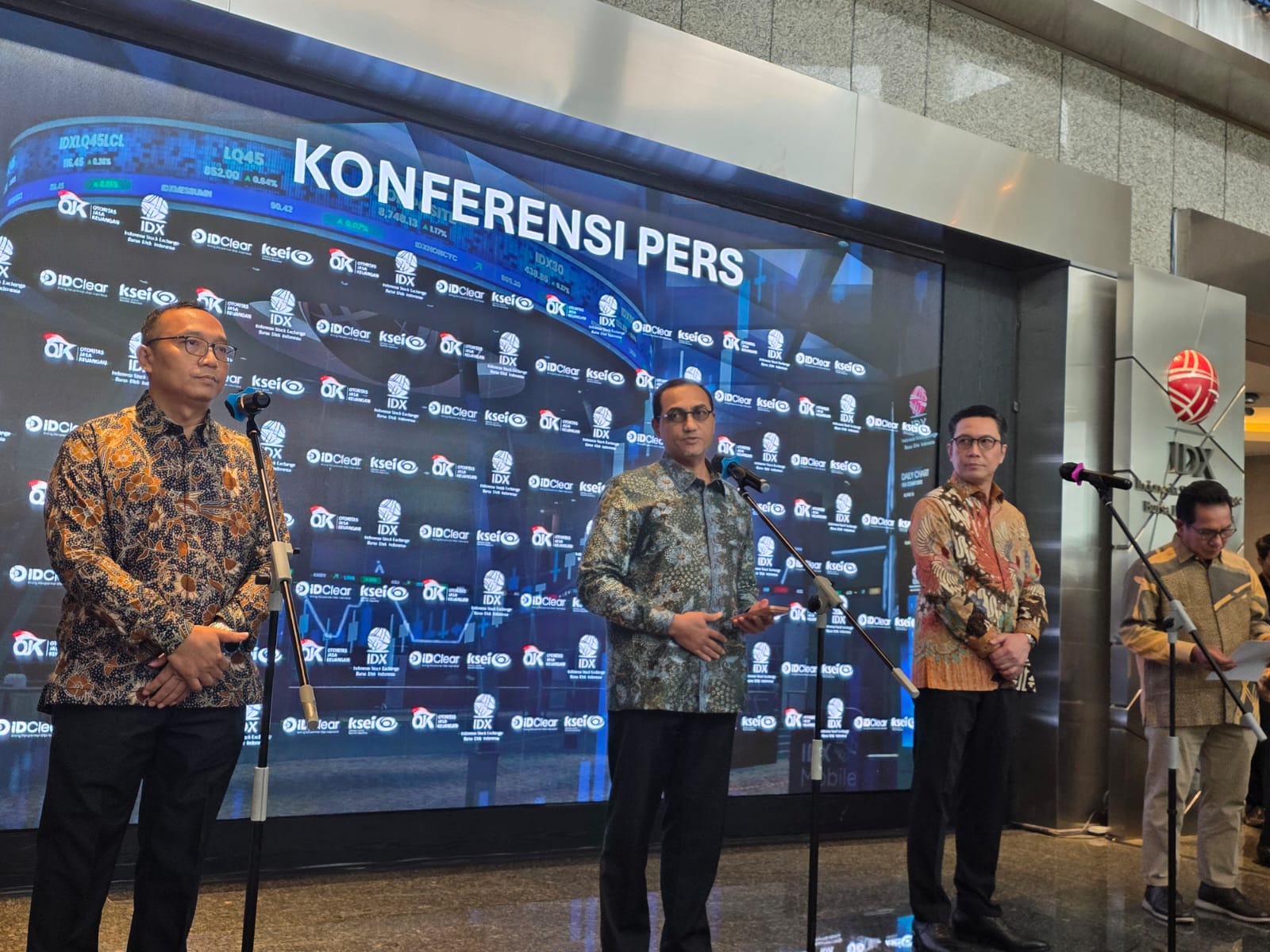 OJK Nilai Koreksi IHSG Pascarebalancing MSCI Masih Wajar, Investor Diminta Cermati Momentum