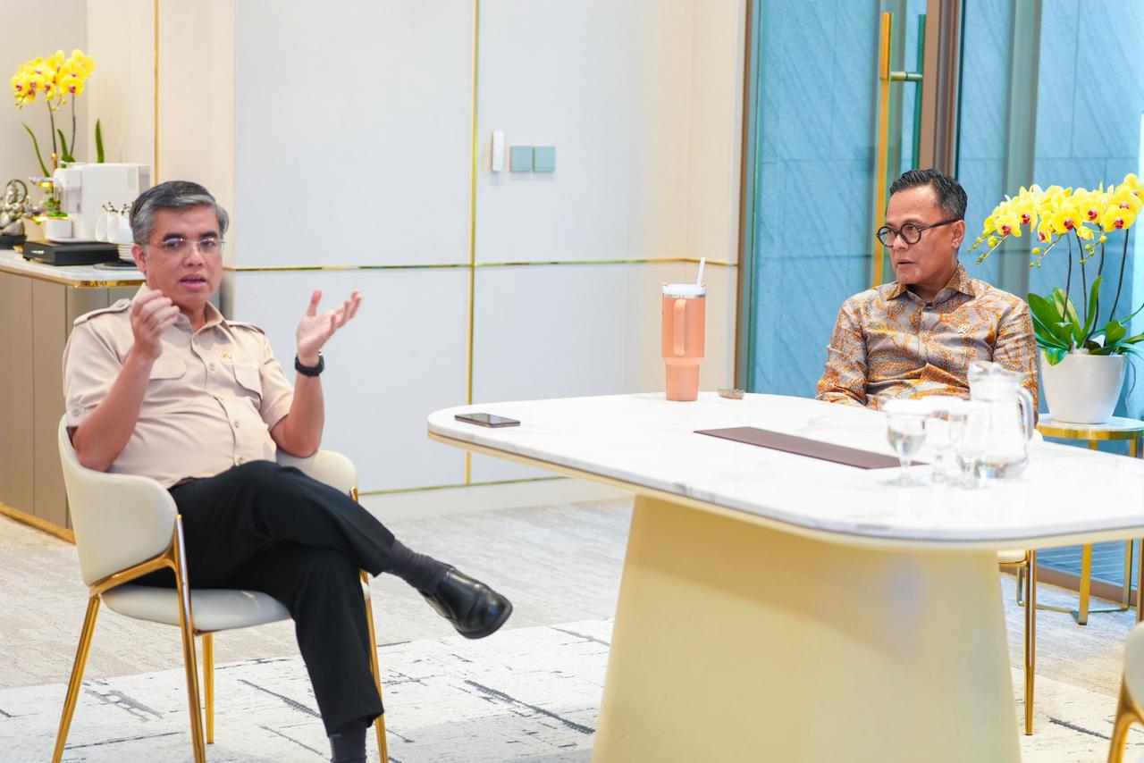 Jadi Direktur BUMN Tak Cukup Sekadar Pintar, Dony Oskaria Tekankan Faktor Ini